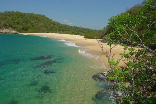 bahaias de huatulco